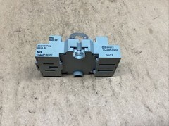 Square D 8501 NR82 Relay Base 15 Amp 300 V Ser. B 8501 #830I136
