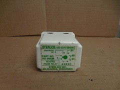 STERLCO REVERSE PHASE RELAY 701-00038 430-520V VOLT 8 PINS 70100038
