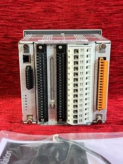 ABB REF615E_1G FEEDER PROTECTION AND CONTROL RELAY HBFJAEAGABC1BDA11G new