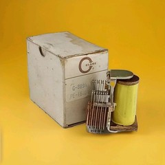 NEW OLD STOCK C.P. Clare® G-8894 PE-I6254-DI1 1kΩ Relay