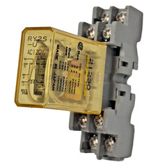 IDEC RY2S-U RELAY W/ BASE SY2S-05 VDC/AC 8 PIN 20V 3A 120/240VAC 100/30VDC