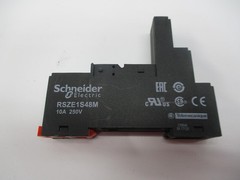 SCHNEIDER ELECTRIC RSZE1S48M RELAY BASE NSNP