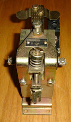 General Electric Relay IC2820A100 BB38D GE IC2820A100BB38D IC2820A100-BB38D