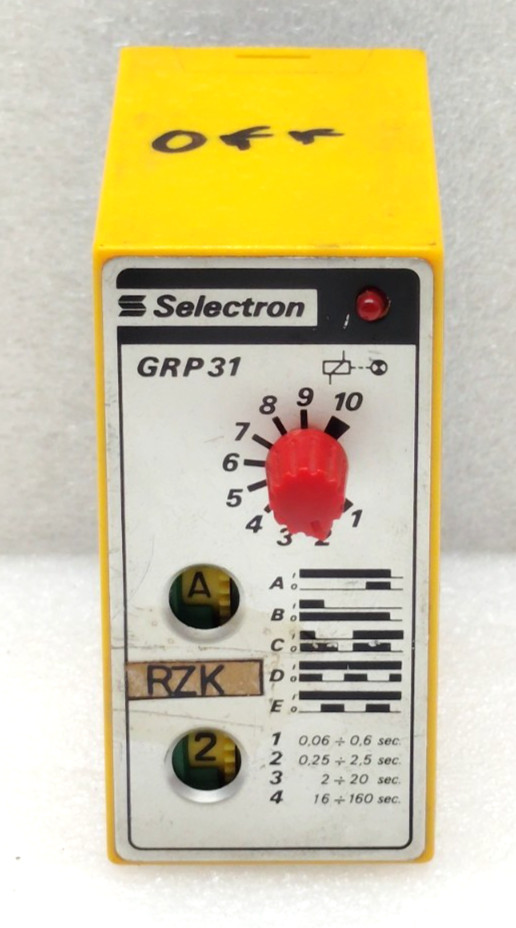SELECTRON LYSS AG GRP31 220V RELAY TIMER USED FAST SHIPPING