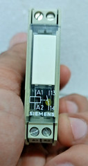 Siemens 3TX7 002-2AF00 230 V AC/DC Relay 2.5mm² VDE0660 Siemens 3TX7 002-2AF00