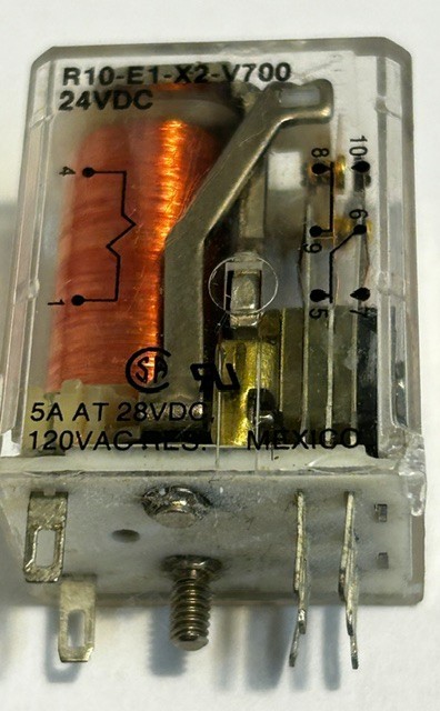 R10-E1 X2-V710 24VDC Relay, 2 Pole