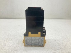 Allen Bradley 700-P800A1 110/115-120 VAC Coil Relay 700P800A1 Type P Ser B (TBI)