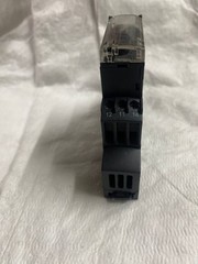 New Schneider Electric RM17TE00 Control Relay 208-480 V