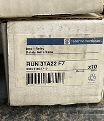 TELEMECANIQUE RUN31A22 F7 RELAY 110VAC 10A 11 PIN NEW BOX OF 10