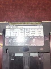 ALLEN BRADLEY 700-R110A1 /B ELECTRICALLY HELD RELAY W/ 77AB86 COIL 110-120