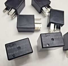 Lot of 7, 871-1C-C-R1 U01 12VDC Relay – 35A/20A 5-Pin SPDT Automotive Relay, NEW
