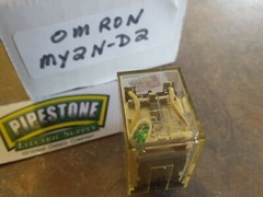 MY4N-D2 24VDC Omron Relay MY4ND2 24vdc Used
