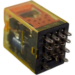 NEW Pack of 10 Idec RU42S-C-A110 Universal Relay 4PDT 3A 110-120VAC RU Series
