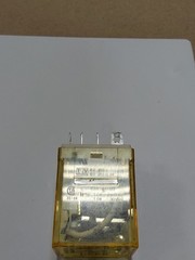 Idec RH2B-U DC24V Relay 26 X 38A