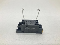 Omron PTF08A Relay Base 15 A 240 V (TSC)
