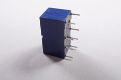 HG2C-5S Alco Relay DPDT 5V Coil 1A 20 x 9.6 x 10.6mm 8 Pin NOS