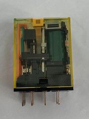 IDEC RU4S-D-D24 Ice Cube 24VDC Relay 4-Pole Double Throw 6A 14-Pin Blade Type