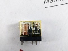Idec RJ2S-CD-D24 Plug-In Relay 24VDC 8A 250VAC(RES.)