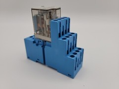 Finder 55-34-9-024-0000 Relay 7A 250VAC with Socket Base 10A 250/300V Type 94.04