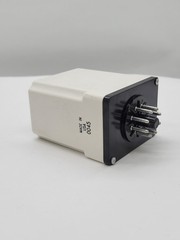 Allen-Bradley 700-HT12AA1 Time Delay Relay 10A 120V 0.5-10S 1/4HP 120V Coil
