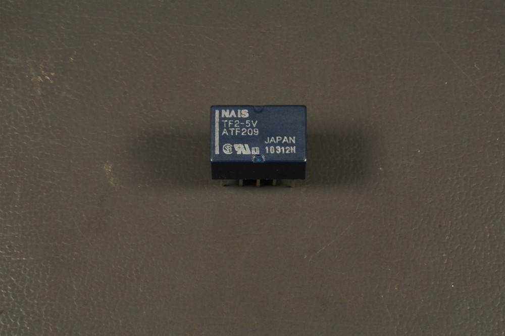 TF2-5V Aromat Matsushita High Sensitivity Relay 5V DPDT 1A 30VDC 0.5A 125VAC NOS