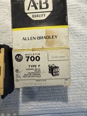 NOS Allen Bradley 700-F400A11 Control Relay in Box
