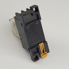 Omron LY1 24 VDC Coil Relay W/2-M4X12 Base 24 VDC Coil – USED