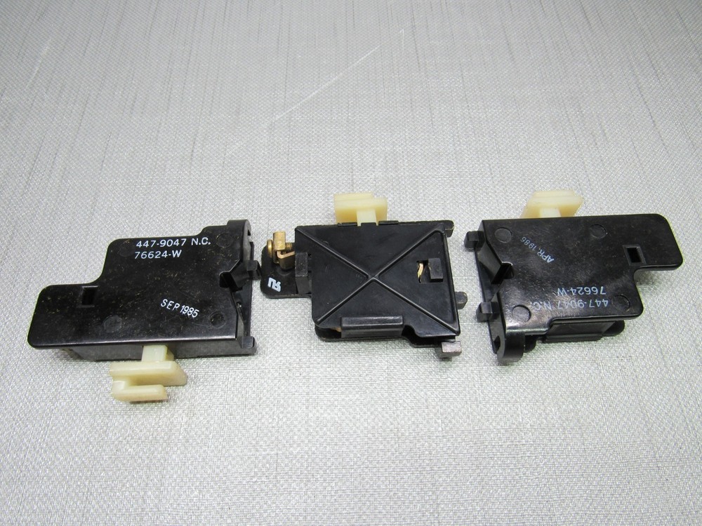 Joslyn Clark 447-9047 Pole Relay Lot of 3