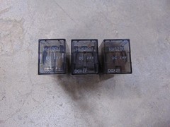 Lot of 3 Fuji DC24V Relay Electric HH52PU D0X27