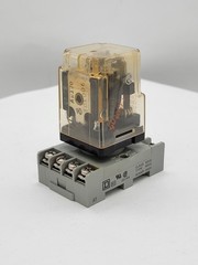 Potter & Brumfield KRPA-11AN-120 Relay w Socket Base 10A 250V 8-Pin 120V Coil