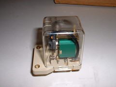 LOT OF 20 FEME REP002 12V 10/220 CONTROL RELAYS NEW OLD STOCK