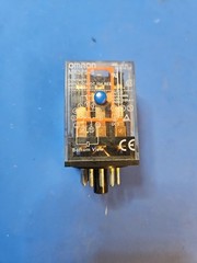 Used OMRON MK3P5-S RELAY 24VDC