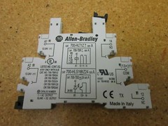 Allen Bradley 700-HLT1Z* Ser A TERMINAL BLOCK W/O RELAY COIL