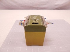 PILZ PNOZ 8 3S/1O DIN VDE 0110 4KV/3 SAFETY RELAY T77954