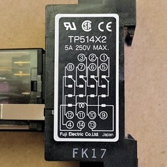 FUJI ELECTRIC HH54P-FL RELAY WITH SOCKET TP514X2, LOT OF 6