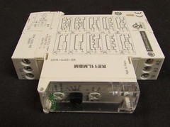 GROUPE SCHNEIDER TELEMECANIQUE ZELIO Timing Relay Timer .1 Sec-100 Hr RE11LMBM