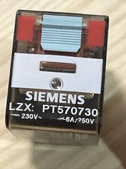 2 Stück Siemens PT570730 Relais