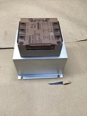 OMRON G3PE-235B-2 SOLID STATE CONTACTOR AC100-240V 704PT41FML