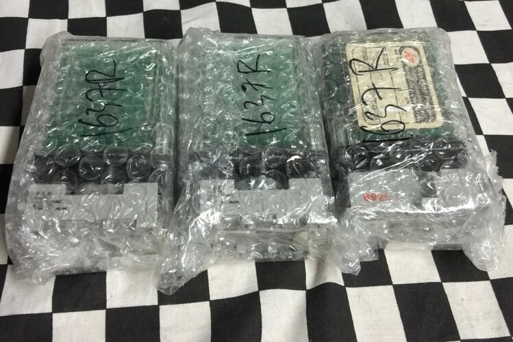 Lot Of 3, Absolute Process Instruments Relay W/Base, API-4300-G, API4300G #1637R