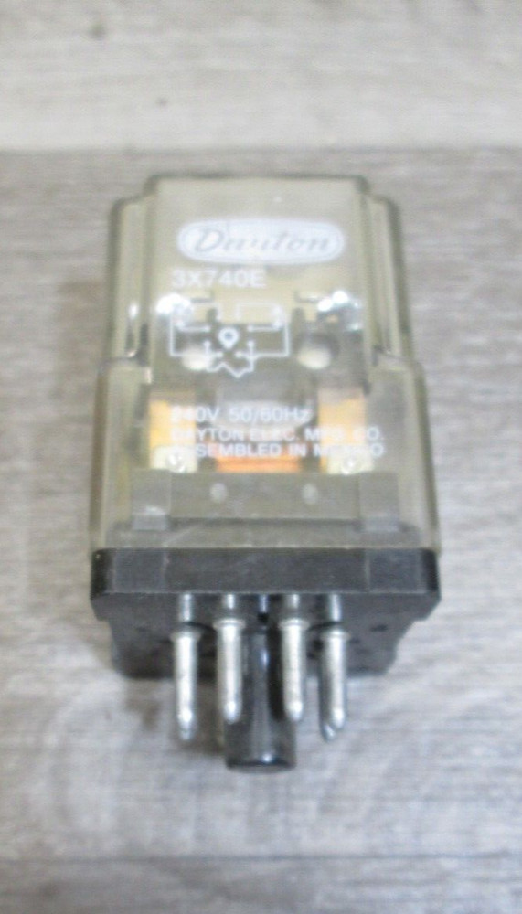 Dayton 3X740E DPDT 8 pin 240 Volt Coil Relay