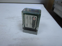 ABSOLUTE PROCESS TRANSMITTER API 6010G 115 VAC w/ BASE