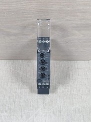 ZELIO SCHNEIDER ELECTRIC RM17TE00 MULTIFUNCTION CONTROL RELAY