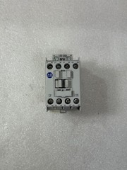 Allen Bradley 700-CF220D Control Relay 110v/120v SER. A