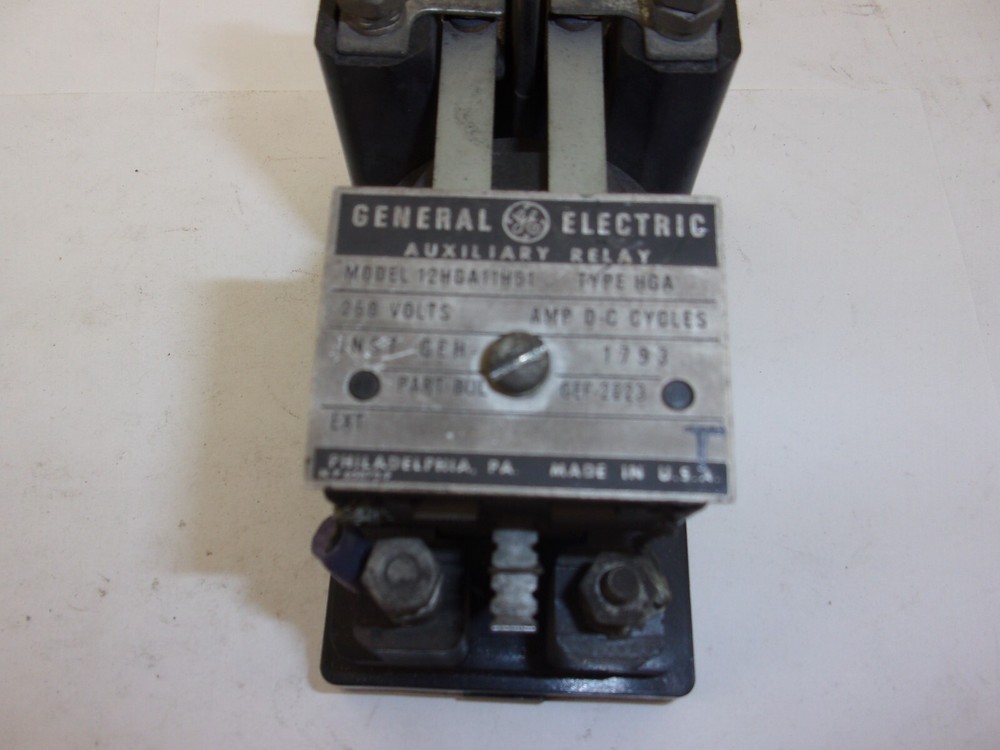 General Electric 12HGA11H51 Auxiliary Relay Type: HGA, 250 Volts, GEF-2623