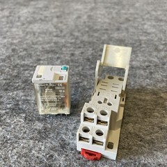 Dayton 1FC13 Relay Socket 300VAC & 5YR20 24VDC Relay 15A Used