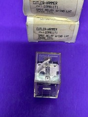 Cutler Hammer D7PR11T1 SPDT Relay W/ Indicator Light 24VDC Coil [Lot of3]