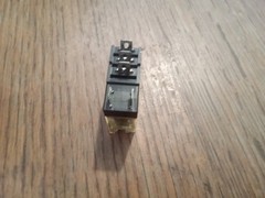 Idec RJ1S-CL-D24Relay 24Vdc