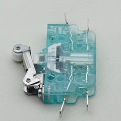 S826e20c S826 e20 c 240VAC Snap Action Switch x 1PC NEW