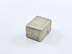 V23162-A0719-F106 Siemens Hermet Seal Cradle Relay 15VDC 1NO 1NC 5A 10-Pin