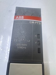 LOT 4 PCs 1Pcs ABB CM-PFS.S 1SVR730824R9300 phase sequence monitoring relay